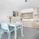 Noa - Sungu 1 Apartment Istanbul