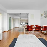 Noa - Sungu 1 * Istanbul