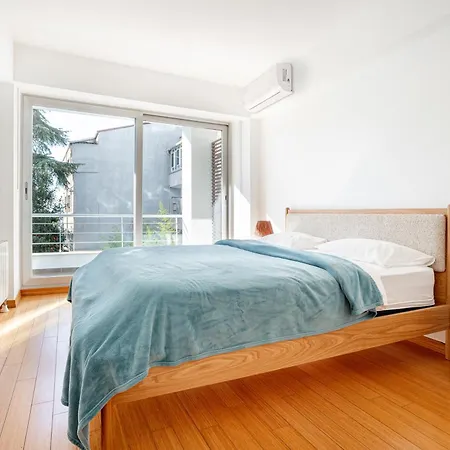 Noa - Sungu 1 * Istanbul